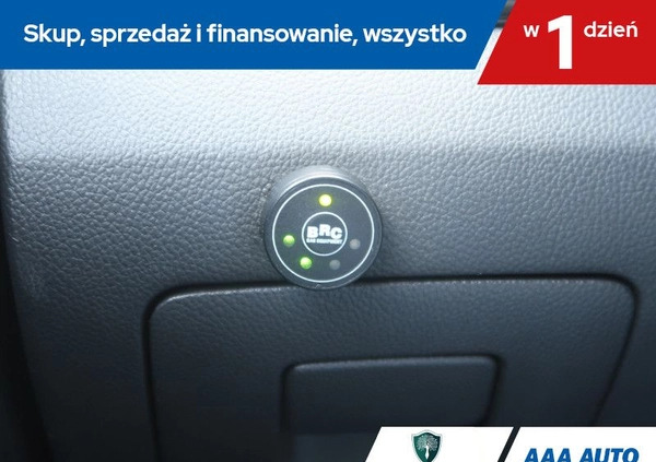 Chevrolet Orlando cena 28500 przebieg: 176020, rok produkcji 2013 z Szamocin małe 301